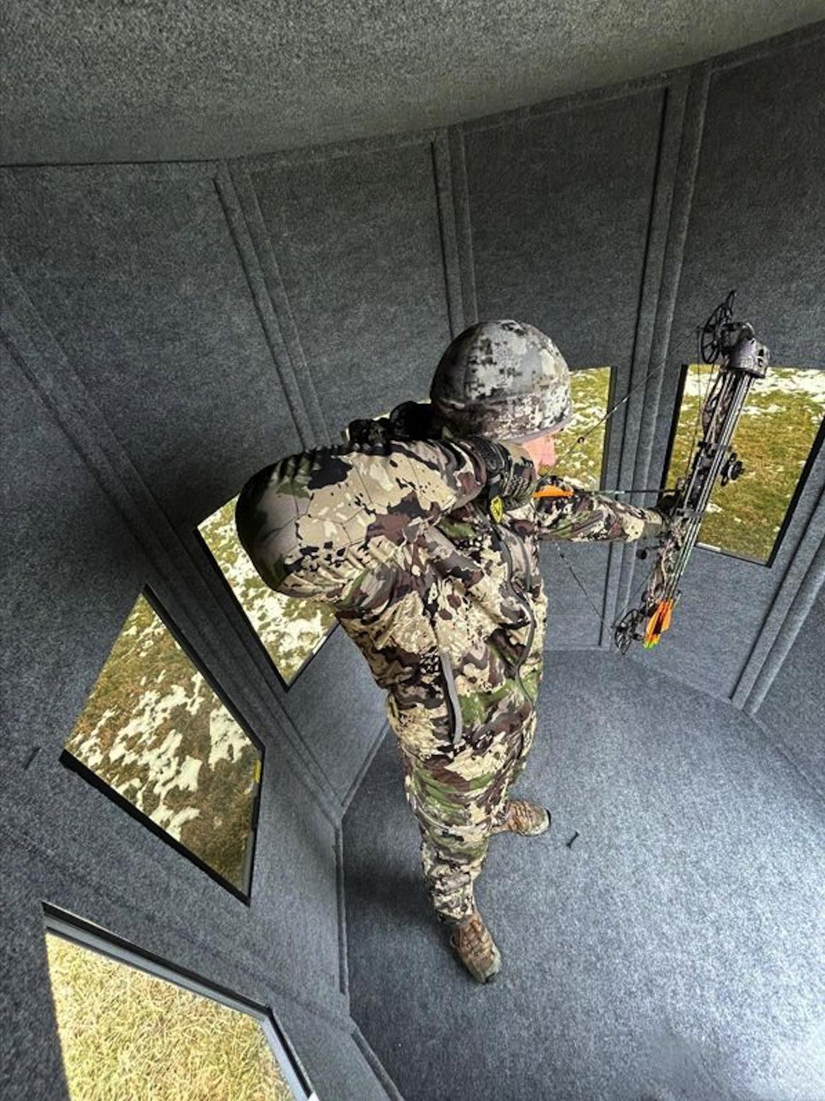 bow hunter in nxt gen hunting blind